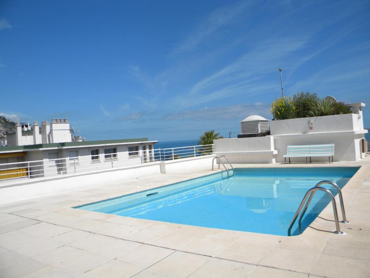 app Le Rocazur avec piscine et parking en bord de mer à 500M du centre ville Menton Exterior foto